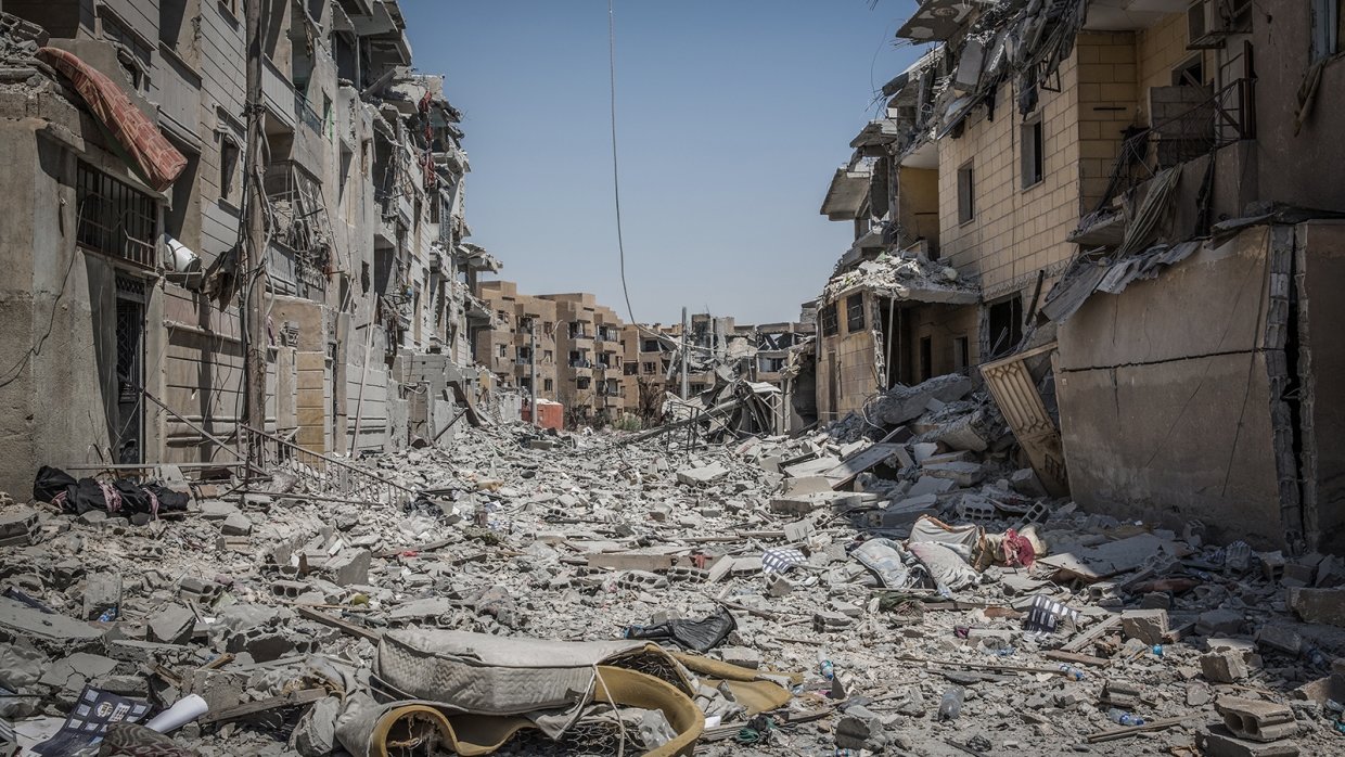 Города разбомбленные американцами. Эр-ракка (мухафаза). Города разбомбленные американцами. Город ракка в сирии до войны. Огненный смерч в дрездене в 1945.