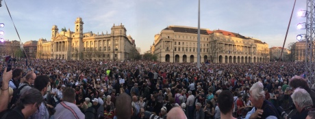 В Будапеште прошли массовые протесты